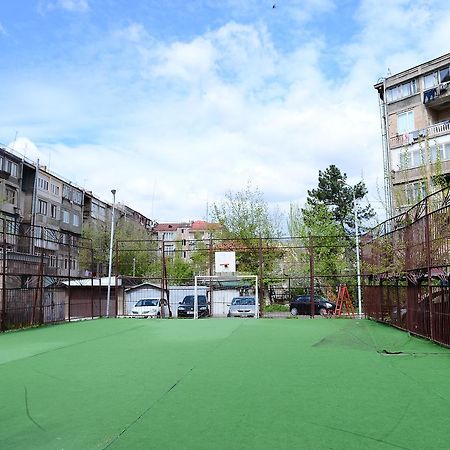 Apartment in the center of Jerevan Buitenkant foto