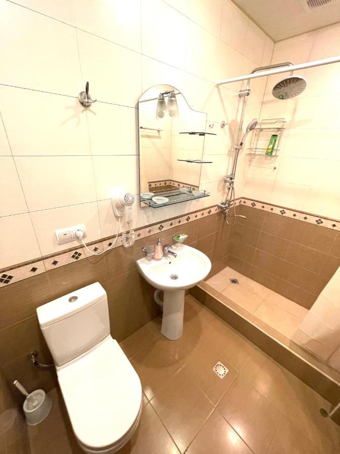 Apartment in the center of Jerevan Buitenkant foto